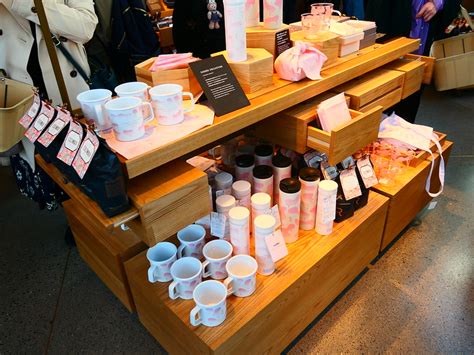 Checking out the Starbucks Reserve Roastery in Tokyo – Part 4 - A look at the merchandise - Neo ...