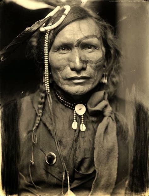 Native American Indian Pictures: Portraits of the Ogala Sioux Indian Tribe