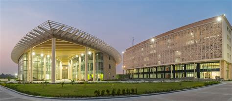 Amity University Kolkata Admission Form - Admissionforms.net