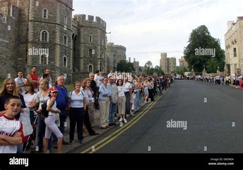 Prince william 21st birthday party hi-res stock photography and images ...