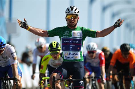 VIDEO: MARK CAVENDISH’S FIRST WIN OF 2022 AT TOUR OF OMAN | LaptrinhX ...