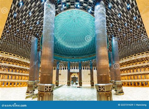 Interior of Istiqlal Mosque, Jakarta, Indonesia Editorial Stock Image - Image of east, building ...