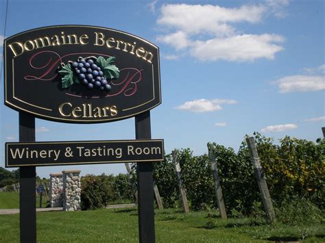 Domaine Berrien 9-1-09 | Domaine, Tasting room, Photo sharing