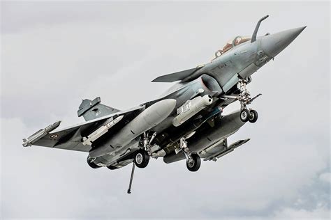 India's Rafale deal: What the controversy is all about