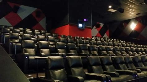 Marcus Cinemas - 20 Photos & 24 Reviews - Cinema - 15280 Carrousel Way, Rosemount, MN - Phone ...