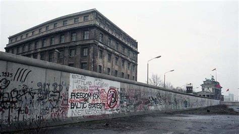 It wasn't Reagan, Gorbachev or Bush who brought down Berlin Wall