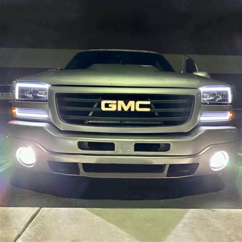 LED Dynamic GMC Emblem Light Up Lights | CarLEDLogo