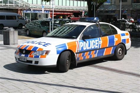 New Zealand Police Holden Commodore General Duties Car | Police, Police cars, Police force