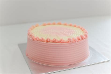 Ribbon Cake – Divine