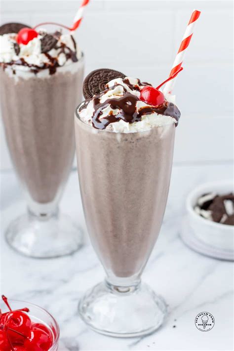Oreo Milkshake - Ice Cream From Scratch