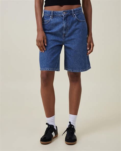 Baggy Denim Shorts | Denim shorts, Urban outfits, Baggy