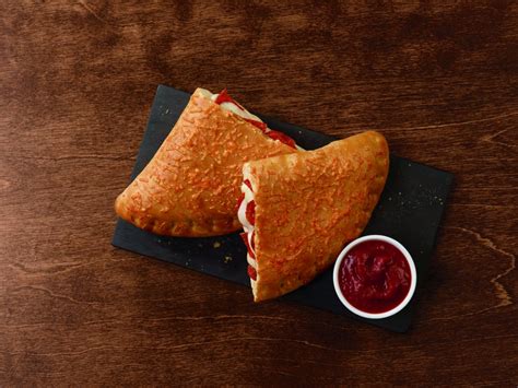 Pizza Hut P'Zone 2019 | POPSUGAR Food Photo 2