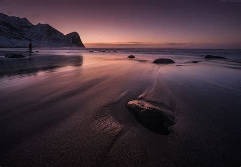 7-Day Summer Midnight Sun Photo Workshop in Norway's Lofo...