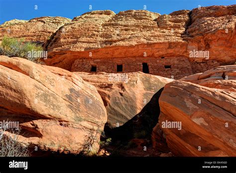 Anasazi Citadel Ruin - Cedar Mesa - Utah Stock Photo - Alamy