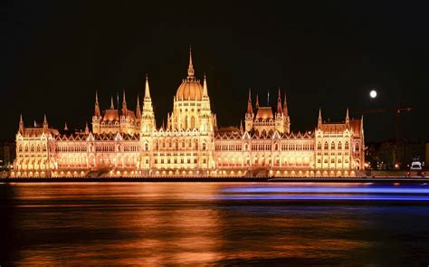 Book Budapest Parliament Tours - Up to 20% Off | Headout