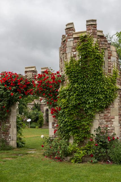 Old Manor House Garden, Capel Manor,... © Christine Matthews ...