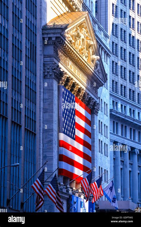 New York Stock Exchange Building High Resolution Stock Photography and ...