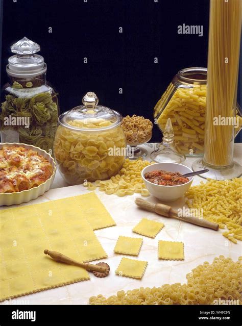 Types of pasta hi-res stock photography and images - Alamy