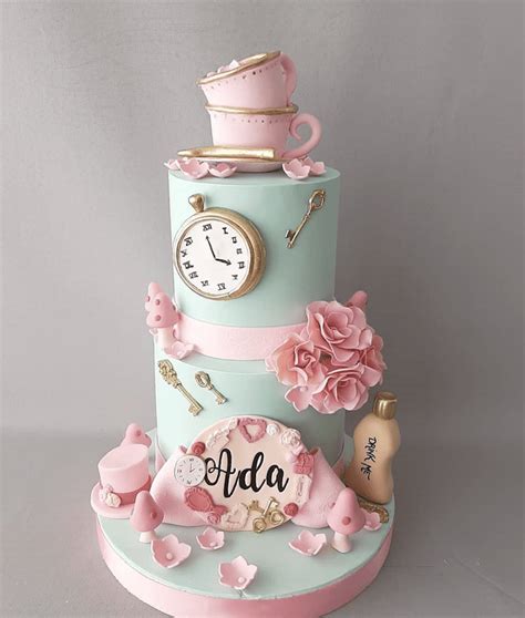 Alice in Wonderland Cake Design Images (Alice in Wonderland Birth ...