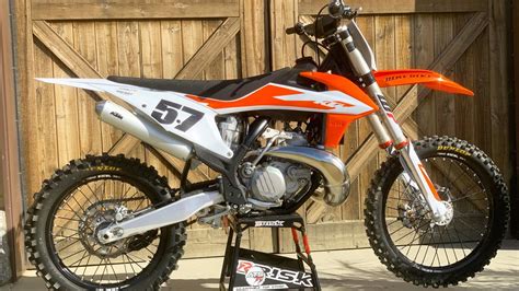 2020 KTM 250SX - Dirt Bike Magazine - YouTube