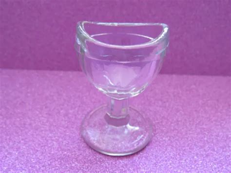 VINTAGE CLEAR GLASS Eight Sided Eye Bath with Pedestal Stem British Made $21.43 - PicClick