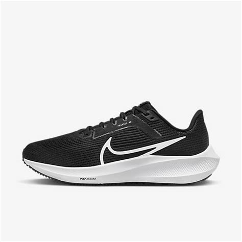 Extra Wide Shoes. Nike.com