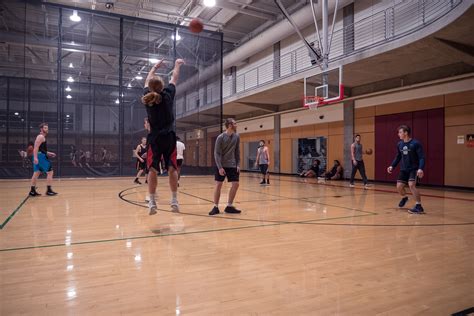 Community Feature: Pick-Up Basketball at Dixon Recreation Center | Recreational Sports | Oregon ...