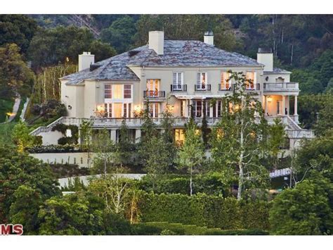 Celebrity Homes: Elon Musk's new house