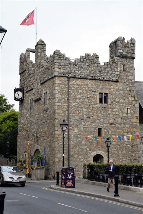 Enjoy your time with beautiful places: Dalkey Castles -Ireland