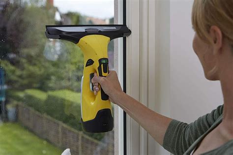 This Karcher window vacuum is the best practical buy for your home: the ...