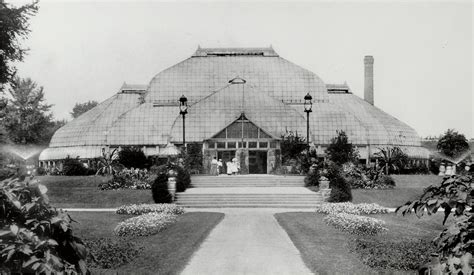 Lincoln Park Conservancy | Conservatory & Gardens