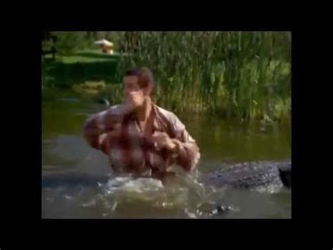 Happy Gilmore alligator scene - YouTube