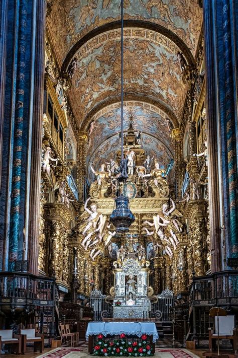 Interior of the Cathedral of Santiago De Compostela, Galicia in Spain Editorial Photography ...