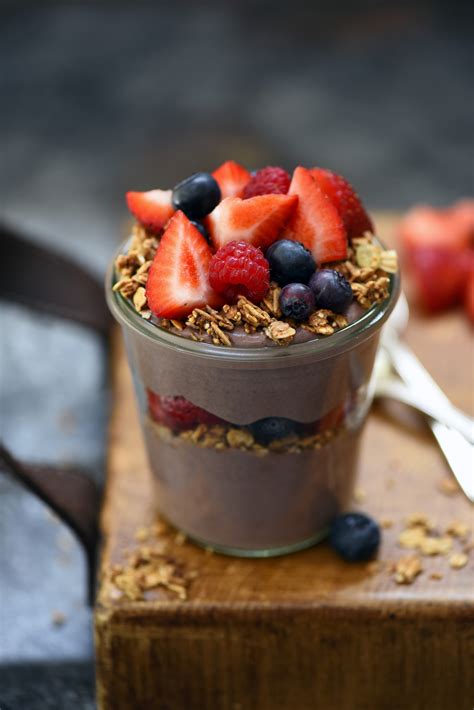 Chocolate Yogurt Parfait | Cocoa Flavanol Recipe