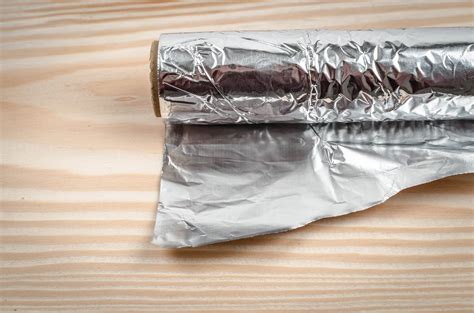 5 unusual uses for aluminum foil that will completely blow your mind - AOL Lifestyle
