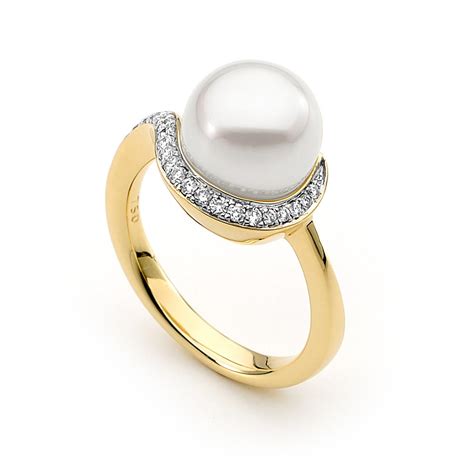 Wrap around diamond mount and pearl ring - Allure South Sea Pearls