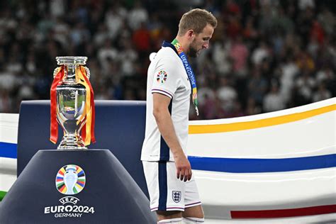 Harry Kane trophy wait goes on after more England heartbreak