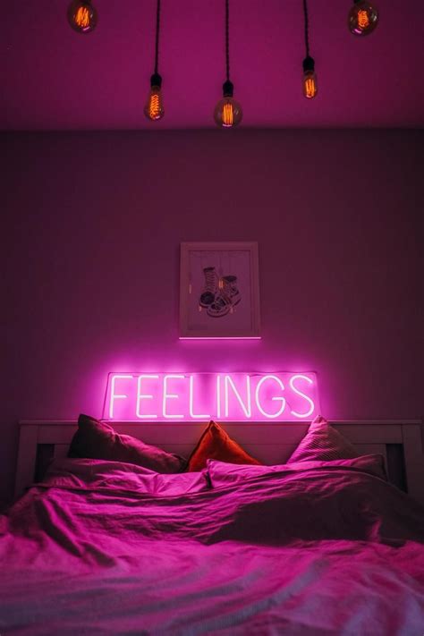 20+ Neon Sign Bedroom Decor