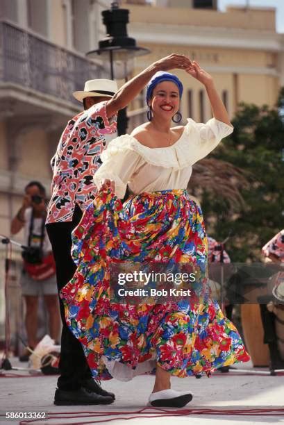 665 Puerto Rico Traditional Clothing Stock Photos, High-Res Pictures ...