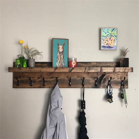 Mantel & Schirmst nder #RegenschirmRack-DIY | Coat rack shelf, Coat rack wall, Wall mounted coat ...