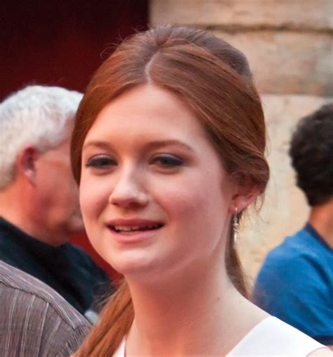 Bonnie Wright - Wikipedia