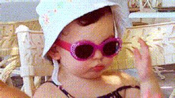 Throwing Shade GIFs - Find & Share on GIPHY