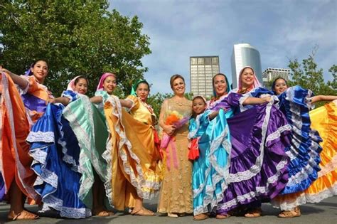 Ballet folklórico Cuscatlán. Cortesía grupo Beautiful El Salvador ...