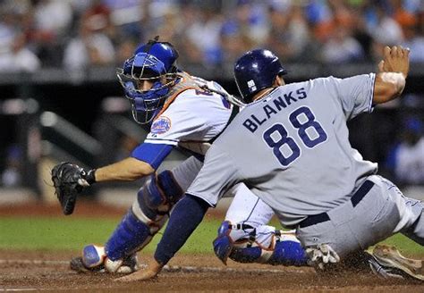 Mets vs. Padres: R.A. Dickey, Mets tumble in 9-5 loss - nj.com