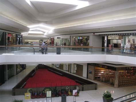 Labelscar: The Retail History BlogOakland Mall; Troy, Michigan - Labelscar: The Retail History Blog