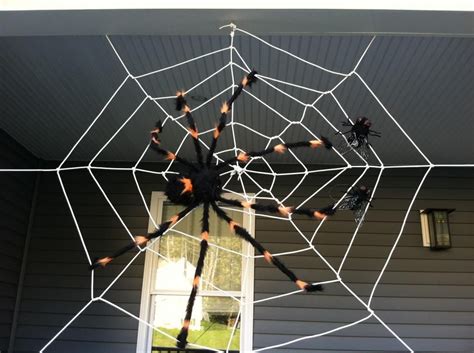 DIY Halloween : DIY Make your own Halloween spider web decoration for ...