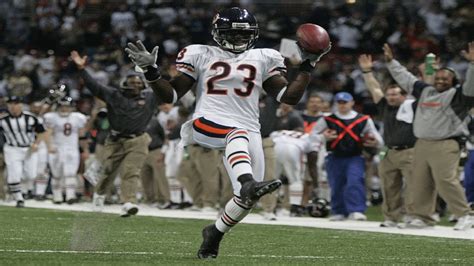 Devin Hester Highlights - YouTube