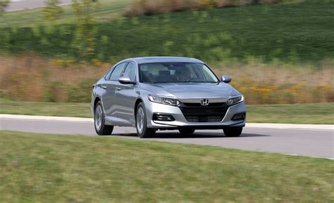 Honda Accord Reviews | Honda Accord Price, Photos, and Specs | Car and ...