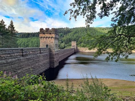 Derwent Reservoir and Slippery Stones Walk | 10 Miles