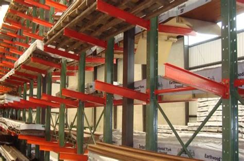 Benefits of Using a Cantilever Rack In Your Business